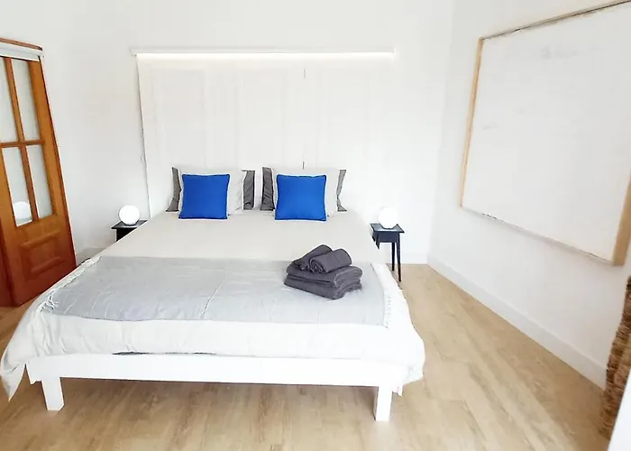 Figueira Penthouse By The Marina *